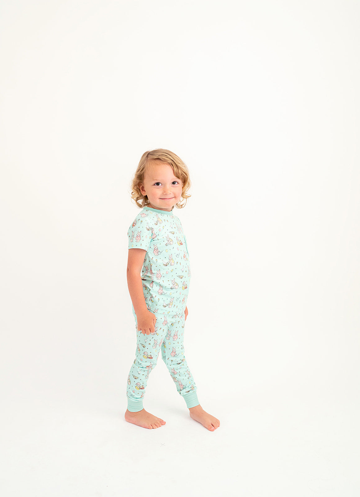 Eggtastic Bunny Buddies Mint Printed Lounge Around Town Short Sleeve and Jogger Set
